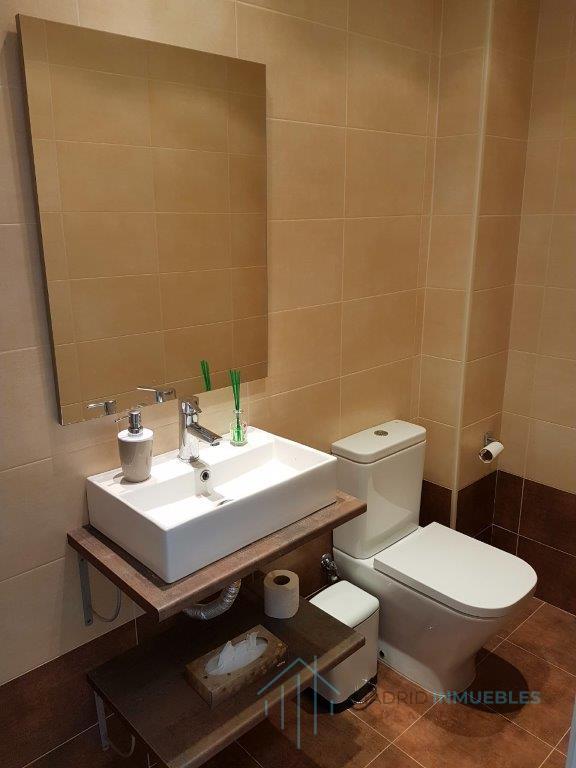 For rent of office in Madrid