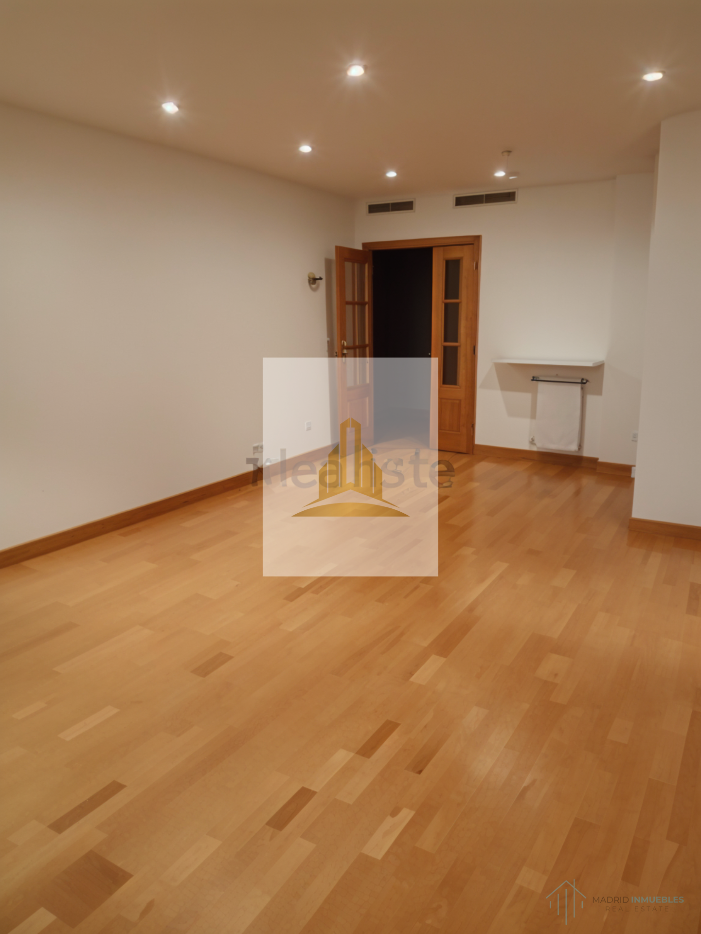 For sale of flat in Majadahonda