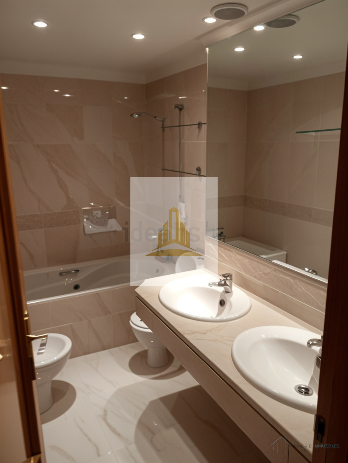 For sale of flat in Majadahonda