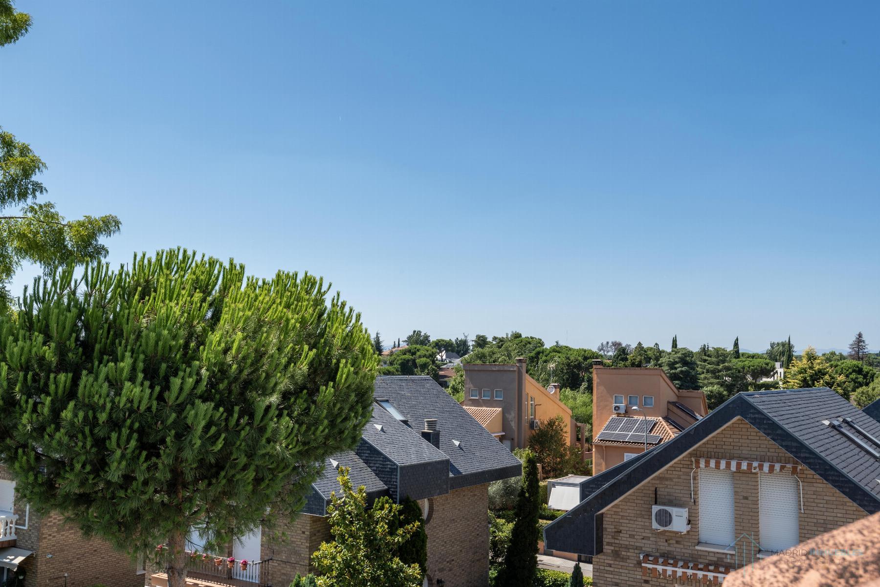 For sale of chalet in Pozuelo de Alarcón