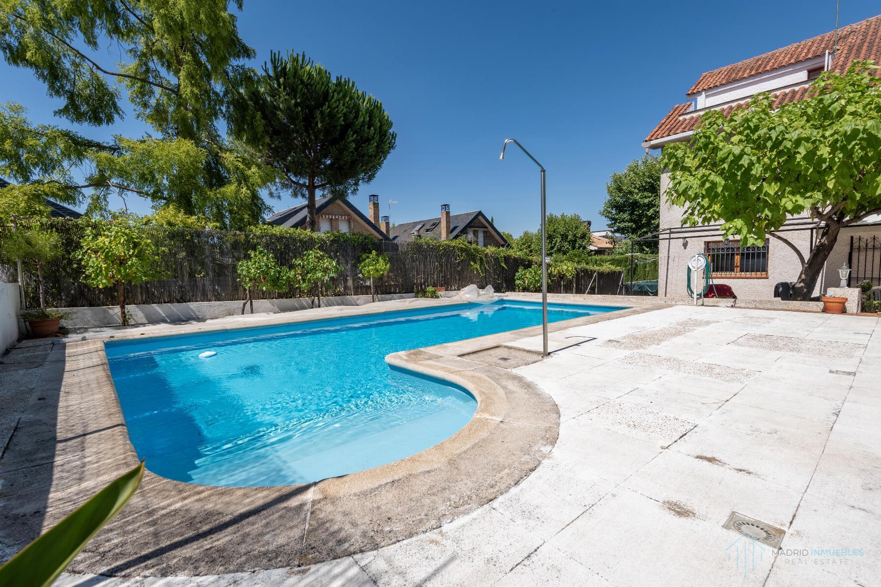 For sale of chalet in Pozuelo de Alarcón