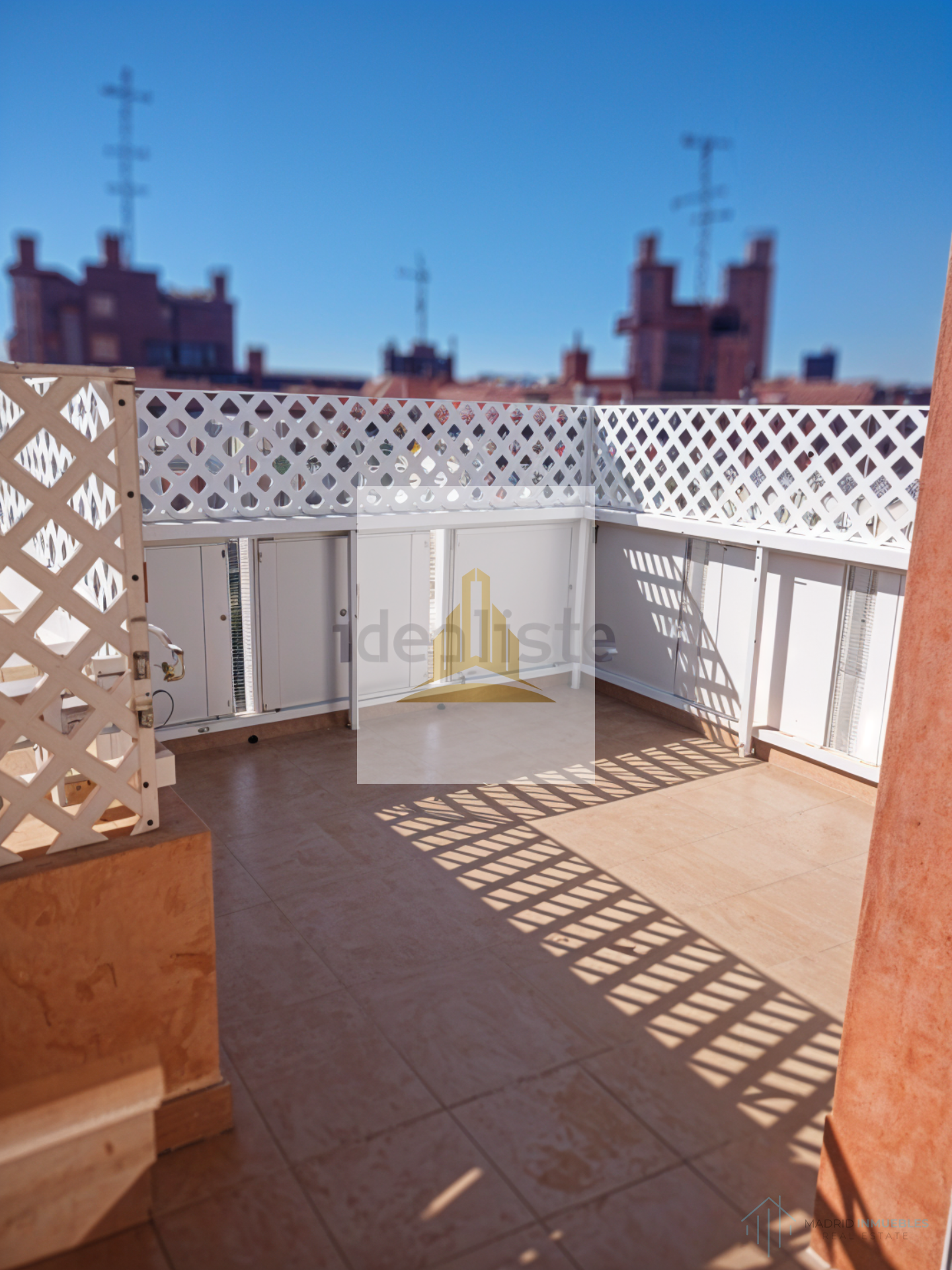 For sale of flat in Móstoles
