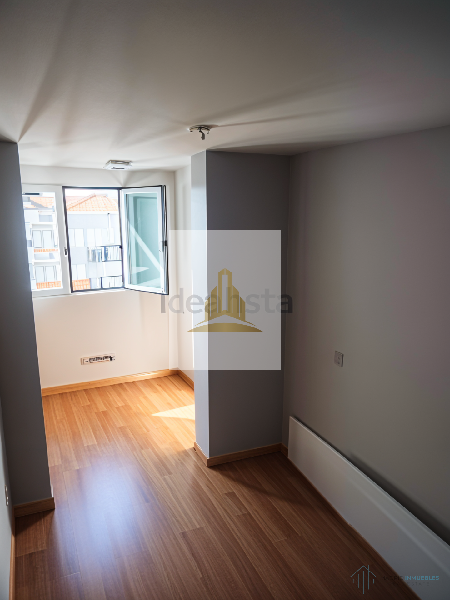 For sale of flat in Móstoles