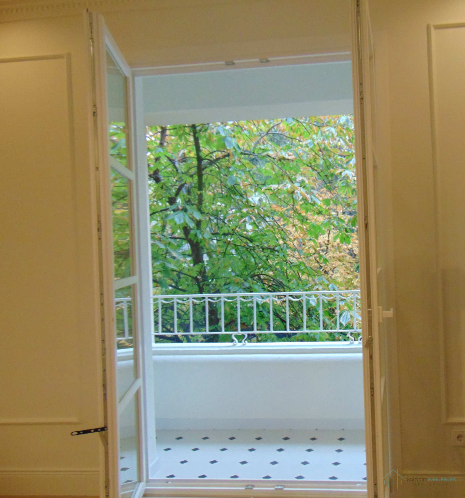 For rent of flat in Madrid