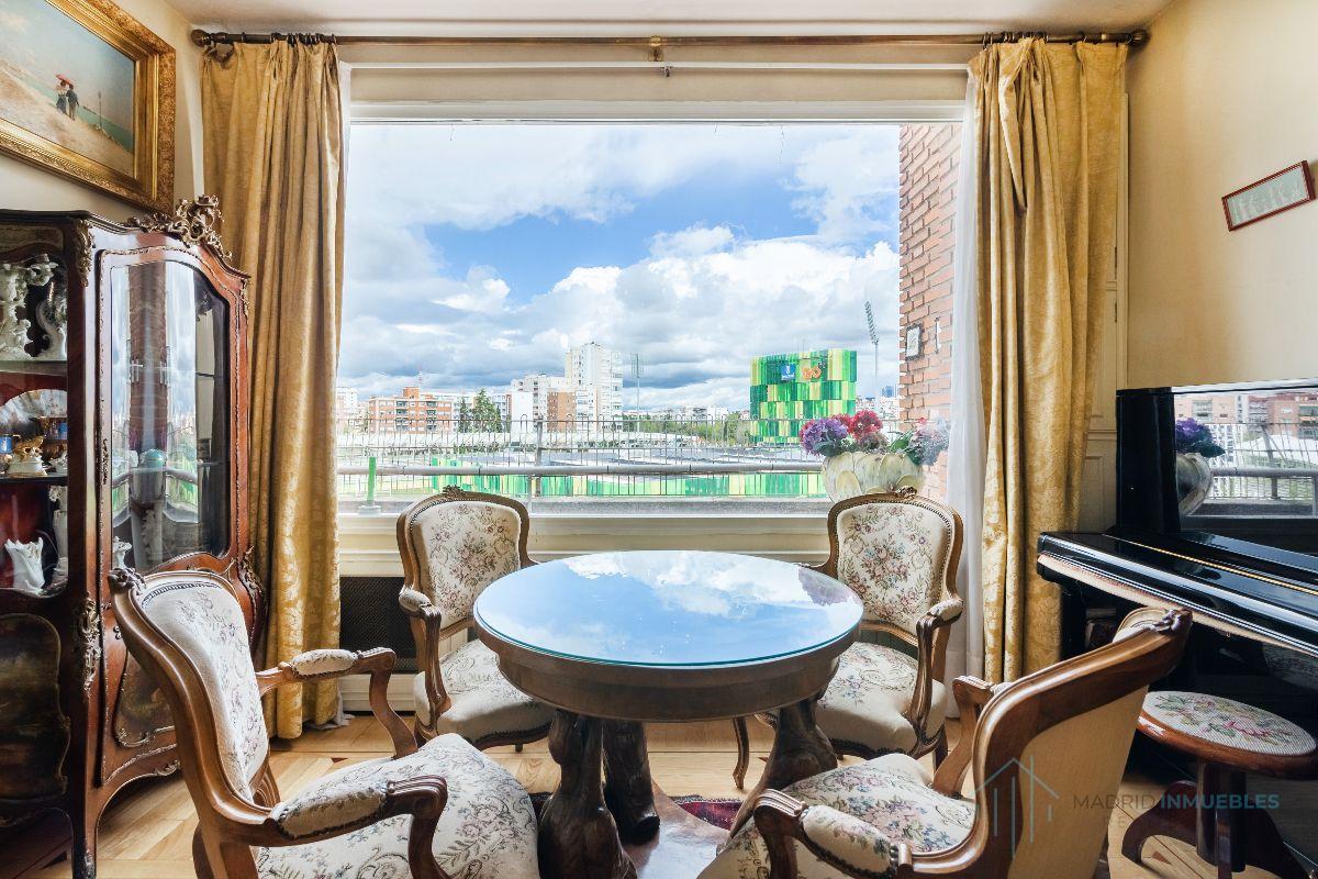For sale of flat in Madrid