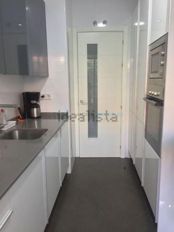 For sale of ground floor in Madrid
