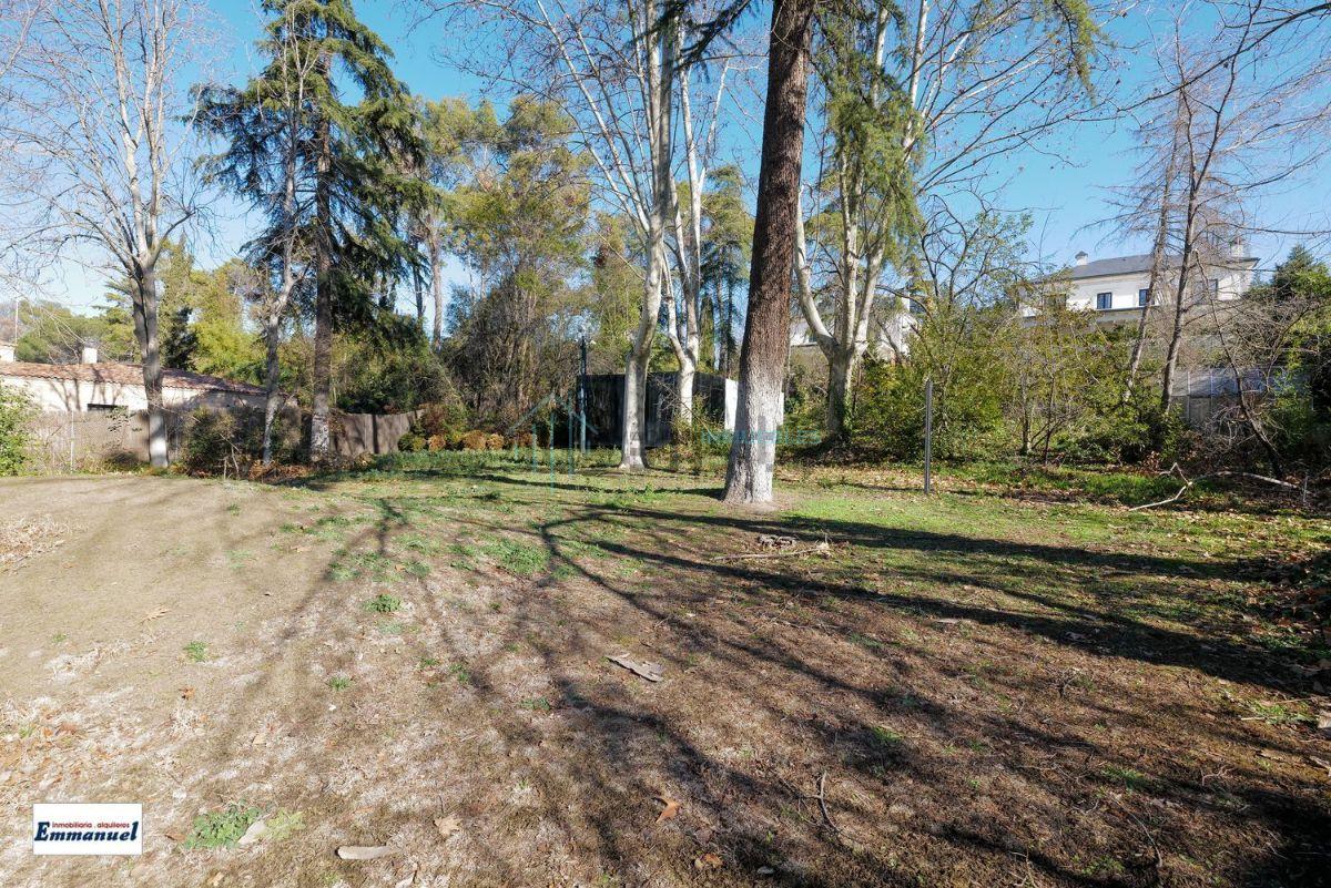 For sale of land in Madrid