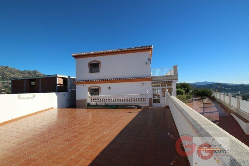 Venta de villa en Molvízar