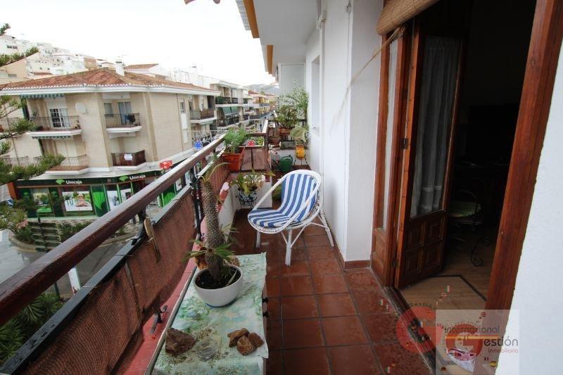 For sale of flat in Salobreña