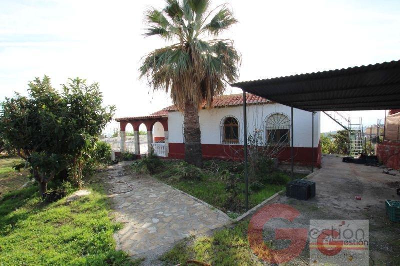 Venta de finca rústica en Salobreña