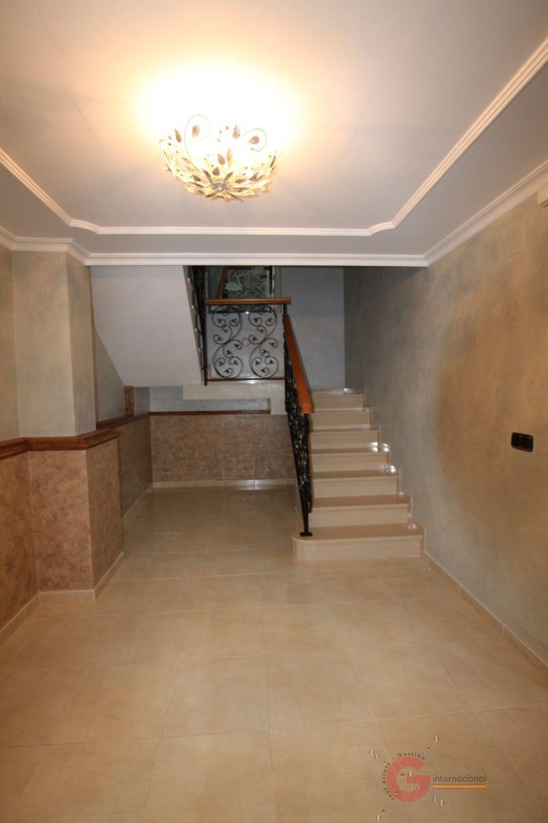 For sale of house in Lobres