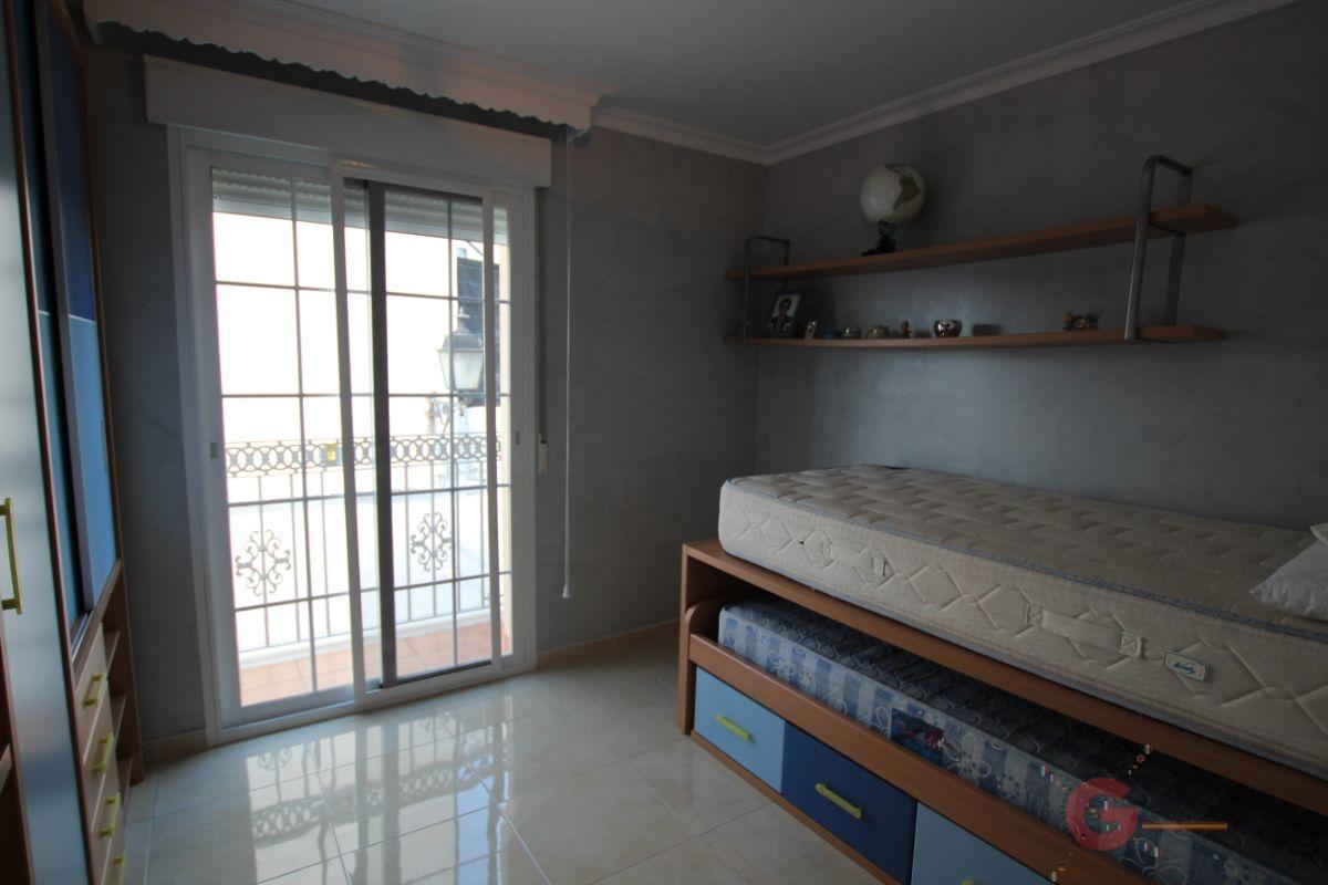 For sale of house in Lobres