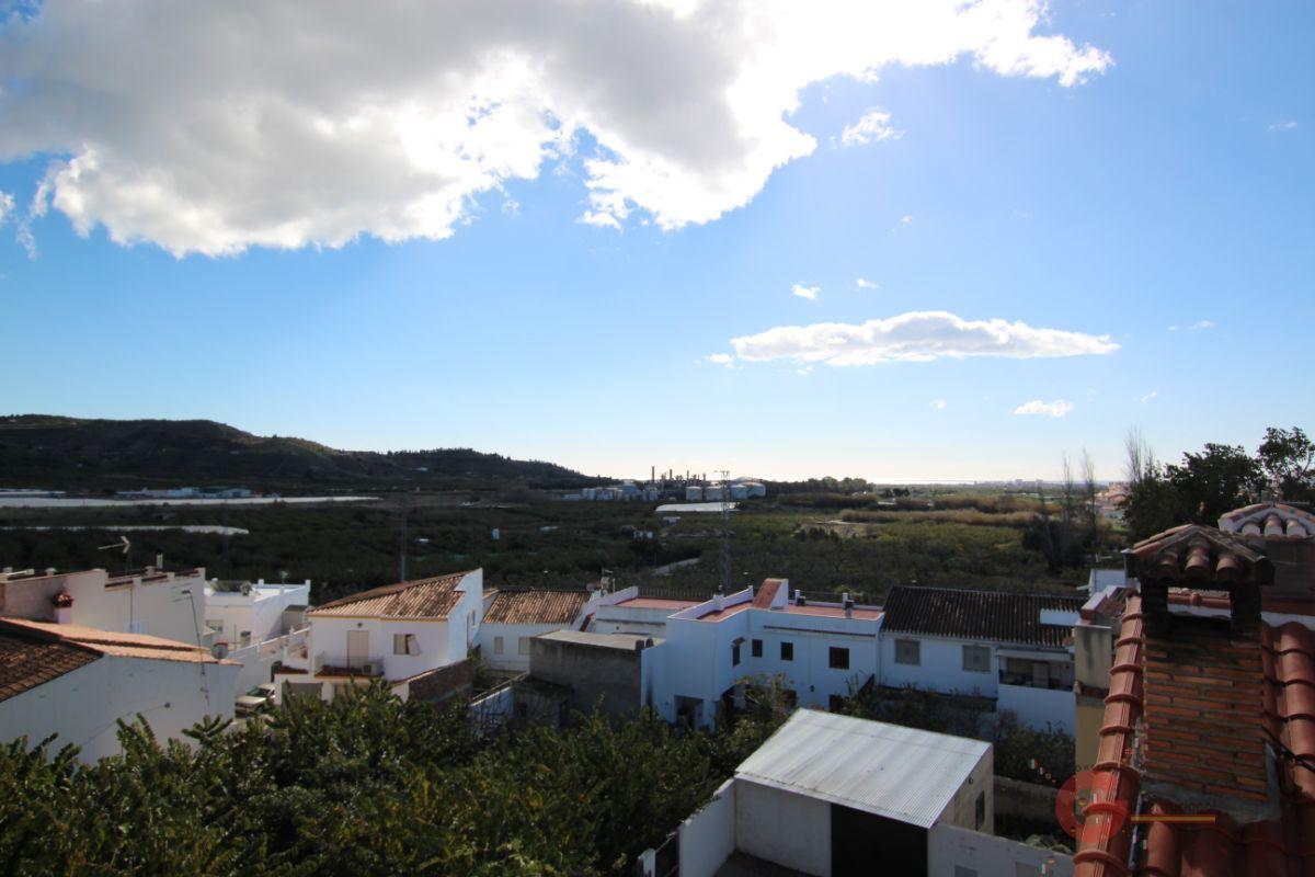 For sale of house in Lobres