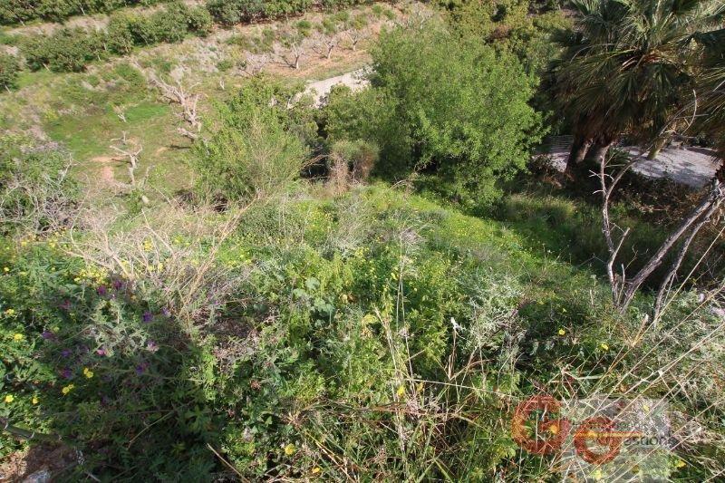 For sale of land in Salobreña