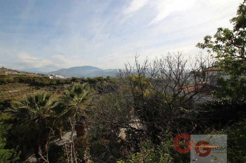 For sale of land in Salobreña