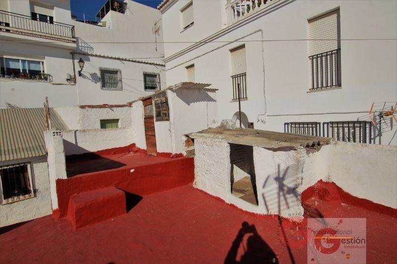 For sale of house in Salobreña