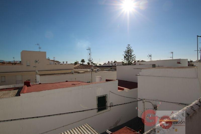 For sale of house in Salobreña