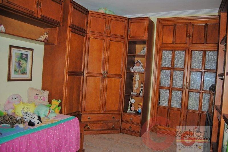 For sale of flat in Motril