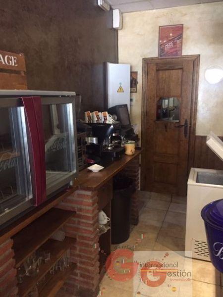 Venta de local comercial en Almuñécar