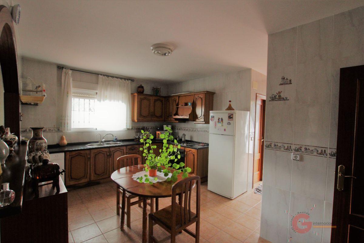 For sale of chalet in Vélez de Benaudalla