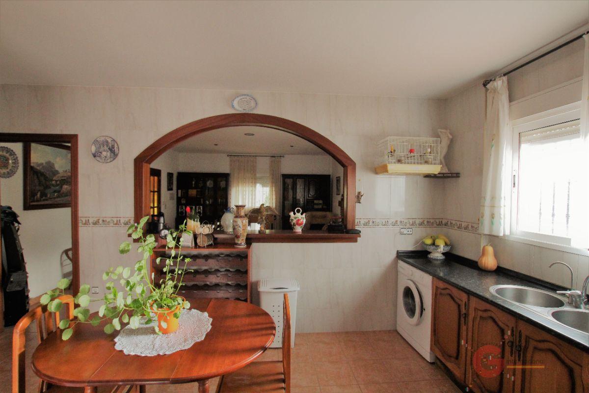 For sale of chalet in Vélez de Benaudalla