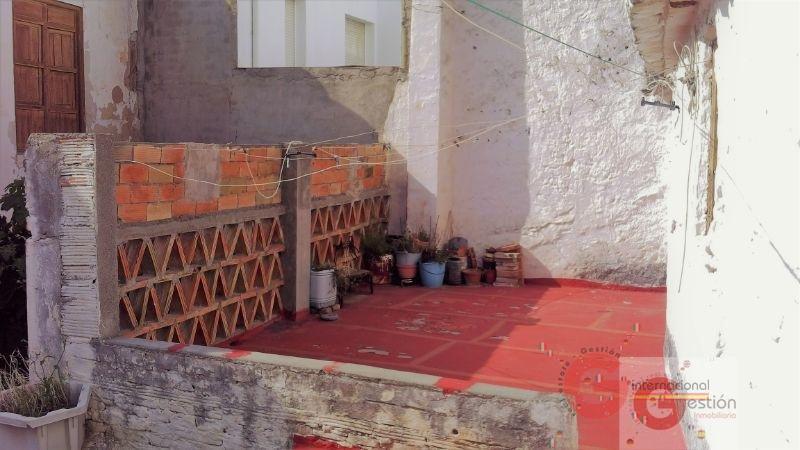 For sale of house in Vélez de Benaudalla