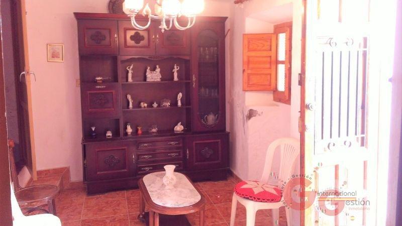 For sale of house in Vélez de Benaudalla