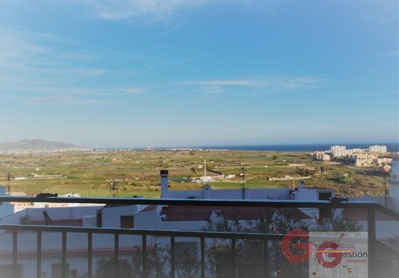 For sale of flat in Salobreña