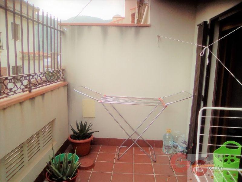 For sale of apartment in Vélez de Benaudalla