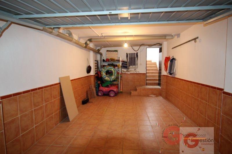 For sale of house in Calahonda