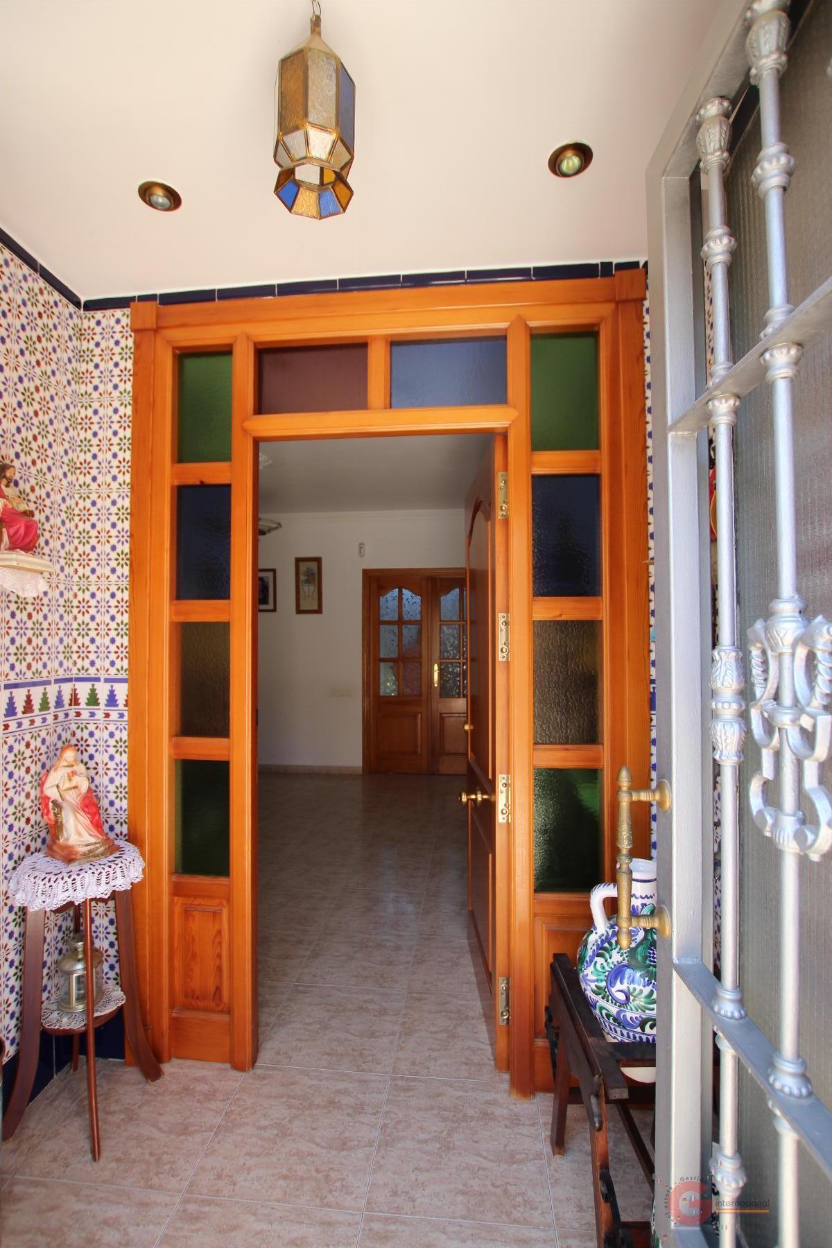 For sale of house in Molvízar