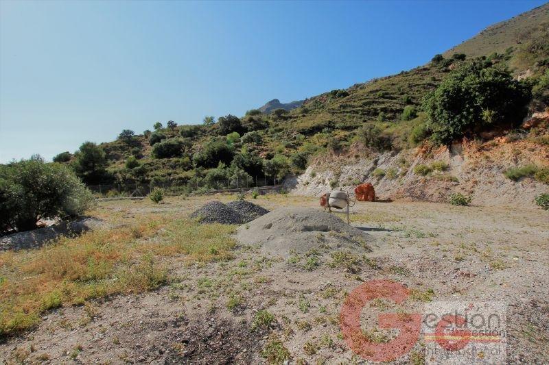 Venta de terreno en Vélez de Benaudalla Venta de terreno en Vélez de Benaudalla