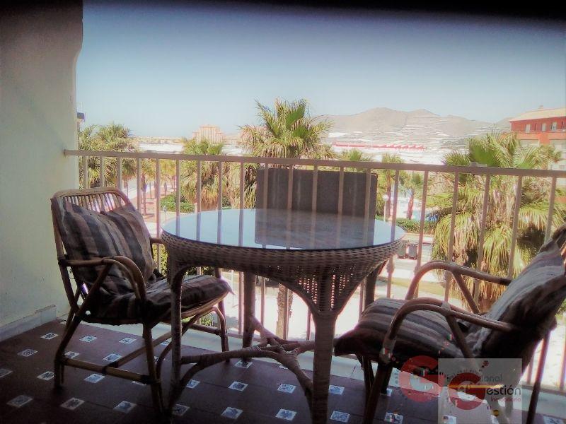 For sale of flat in Calahonda