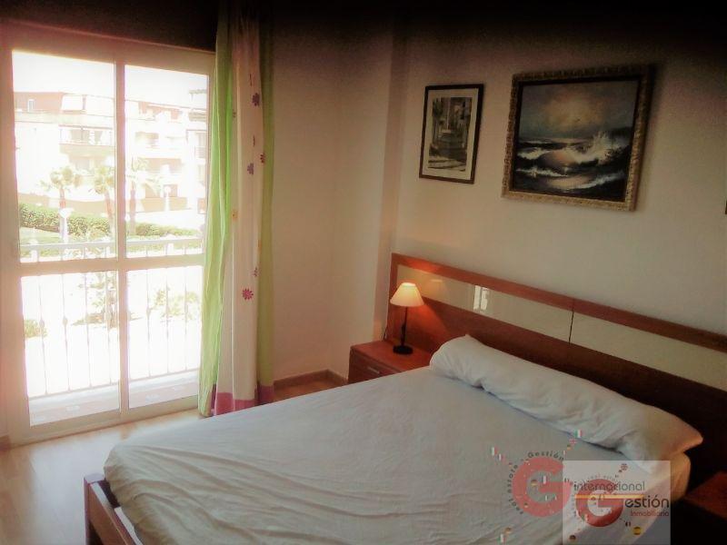 For sale of flat in Calahonda