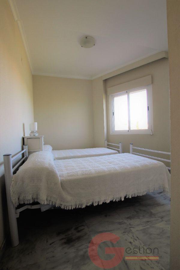 For sale of flat in Motril