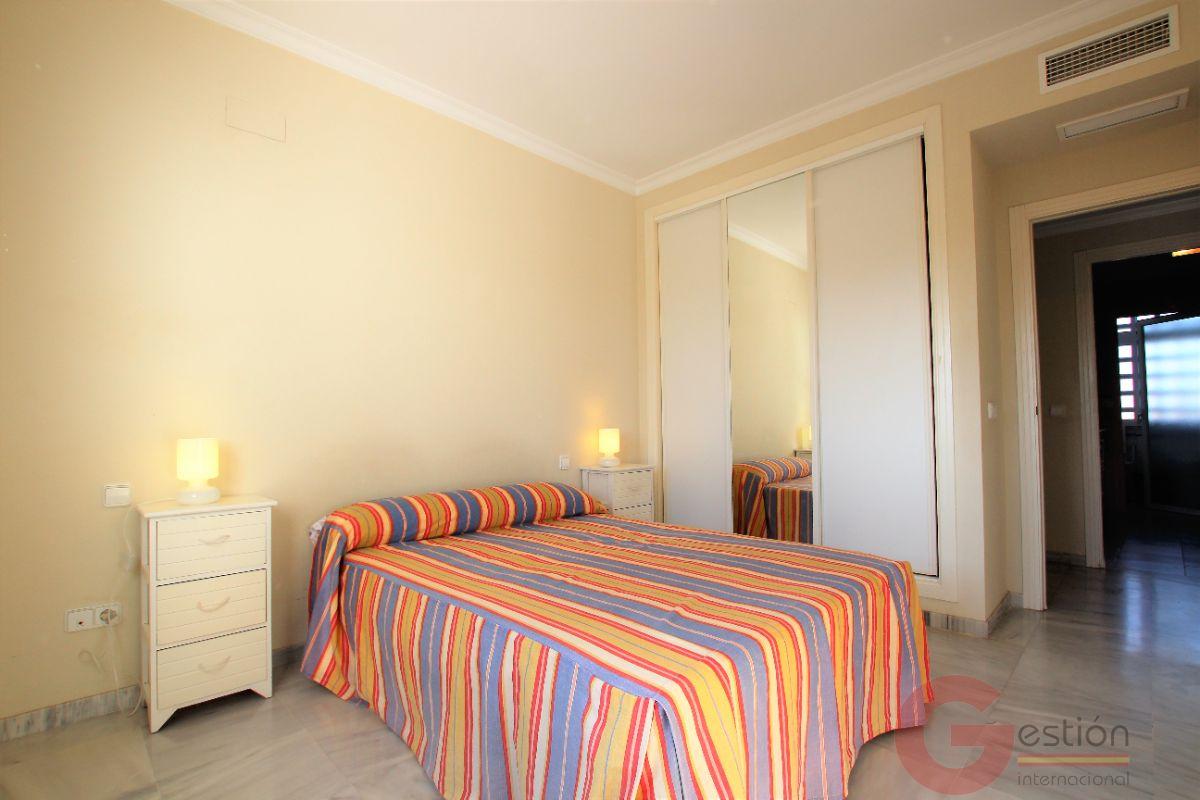 For sale of flat in Motril