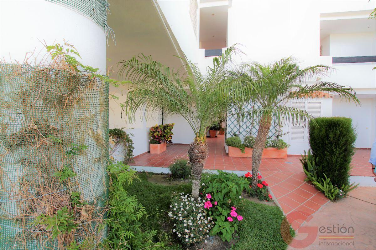 For sale of flat in Motril