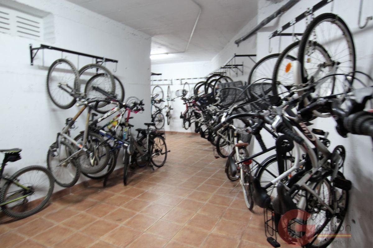 For sale of flat in Motril