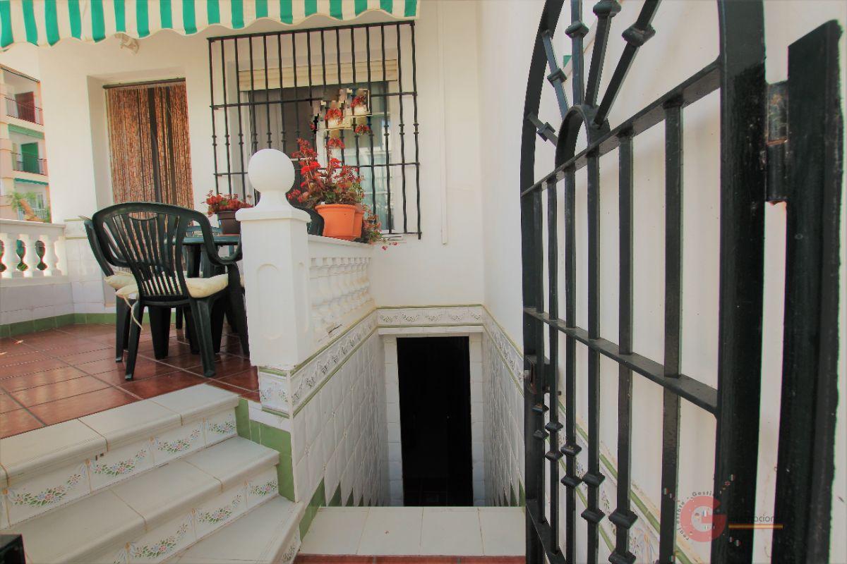 For sale of house in Calahonda