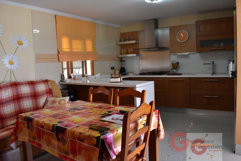 For sale of house in Salobreña
