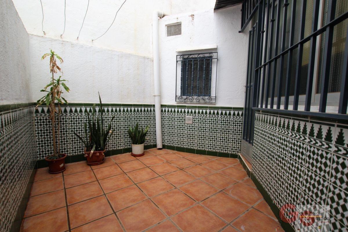 For sale of flat in Motril