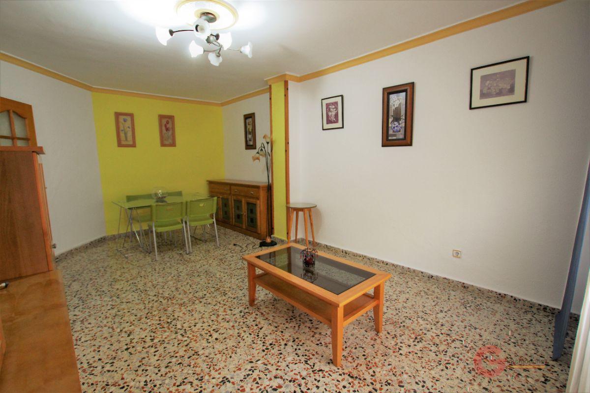 For sale of flat in Motril