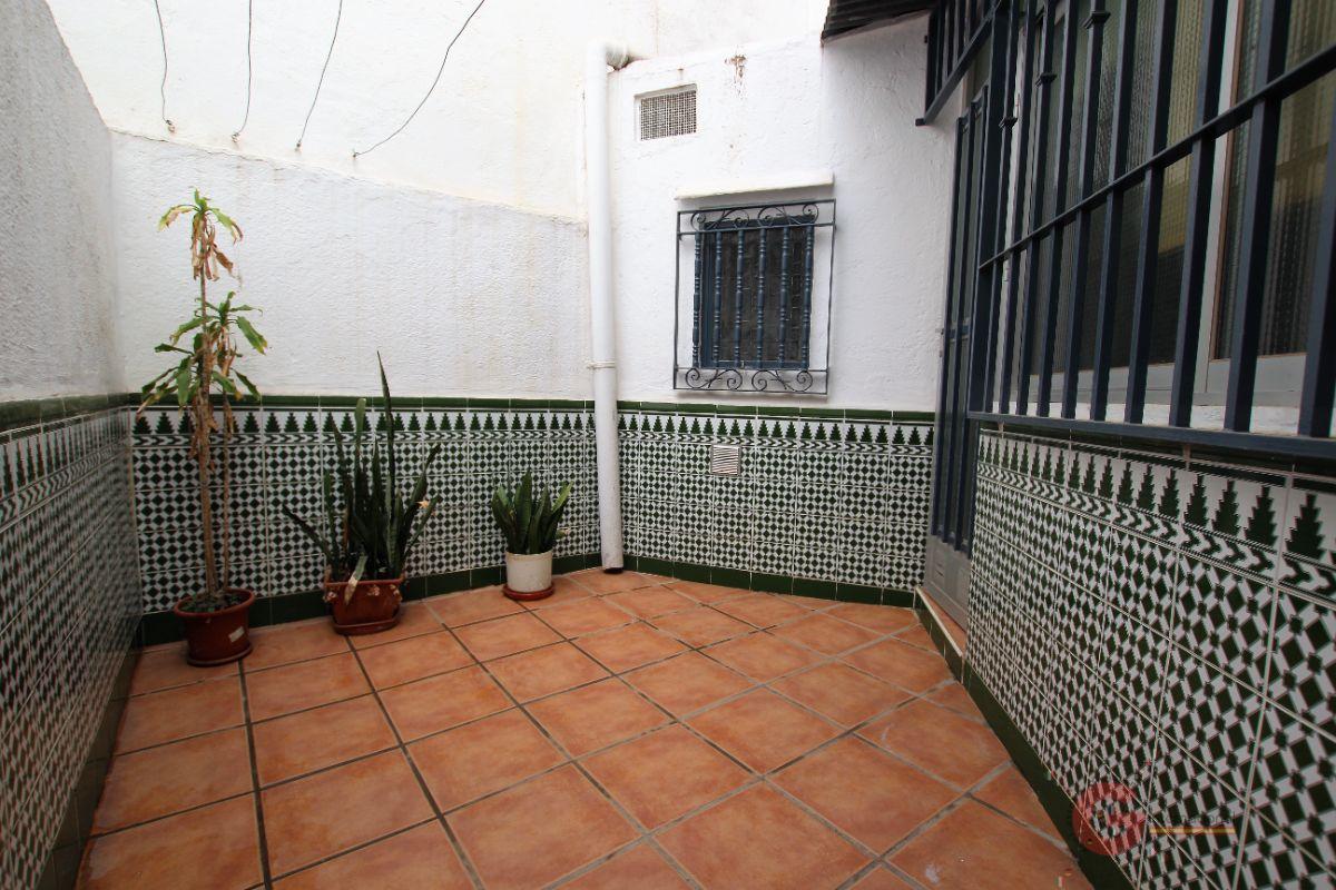 For sale of flat in Motril