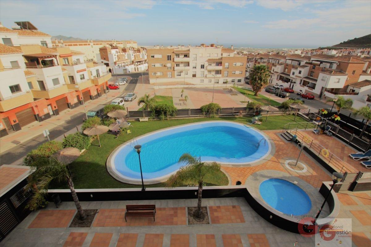 For sale of flat in Motril