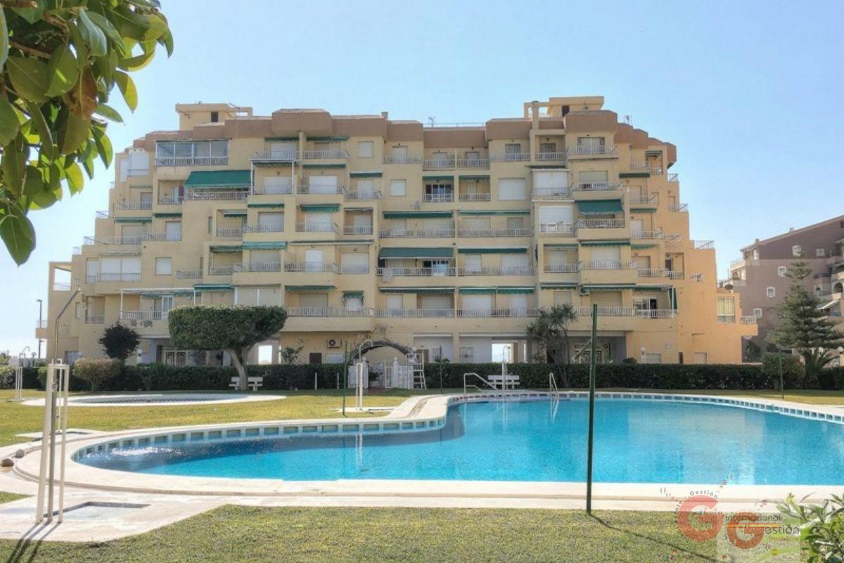 For sale of apartment in Salobreña