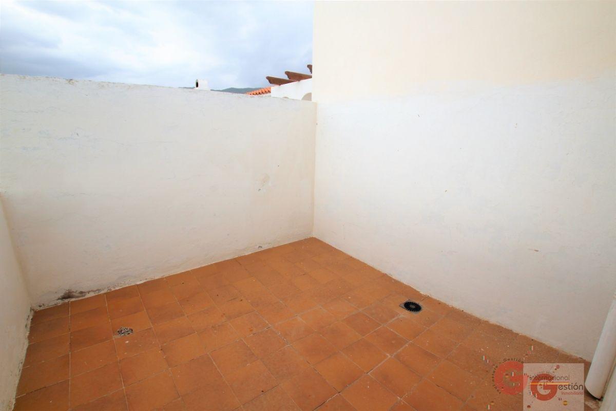 For sale of house in Calahonda