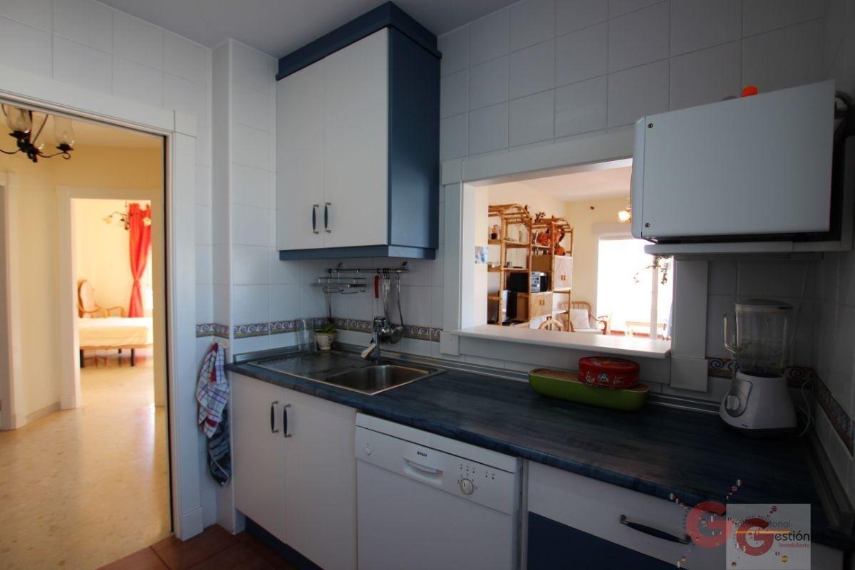 For sale of flat in Calahonda