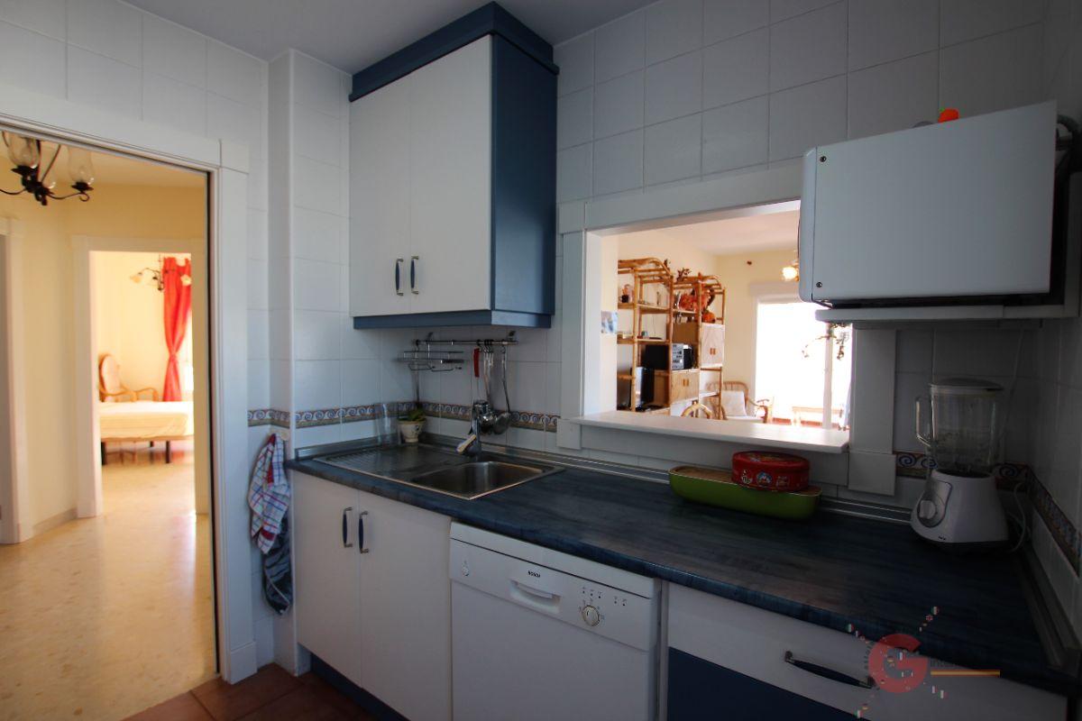 For sale of flat in Calahonda