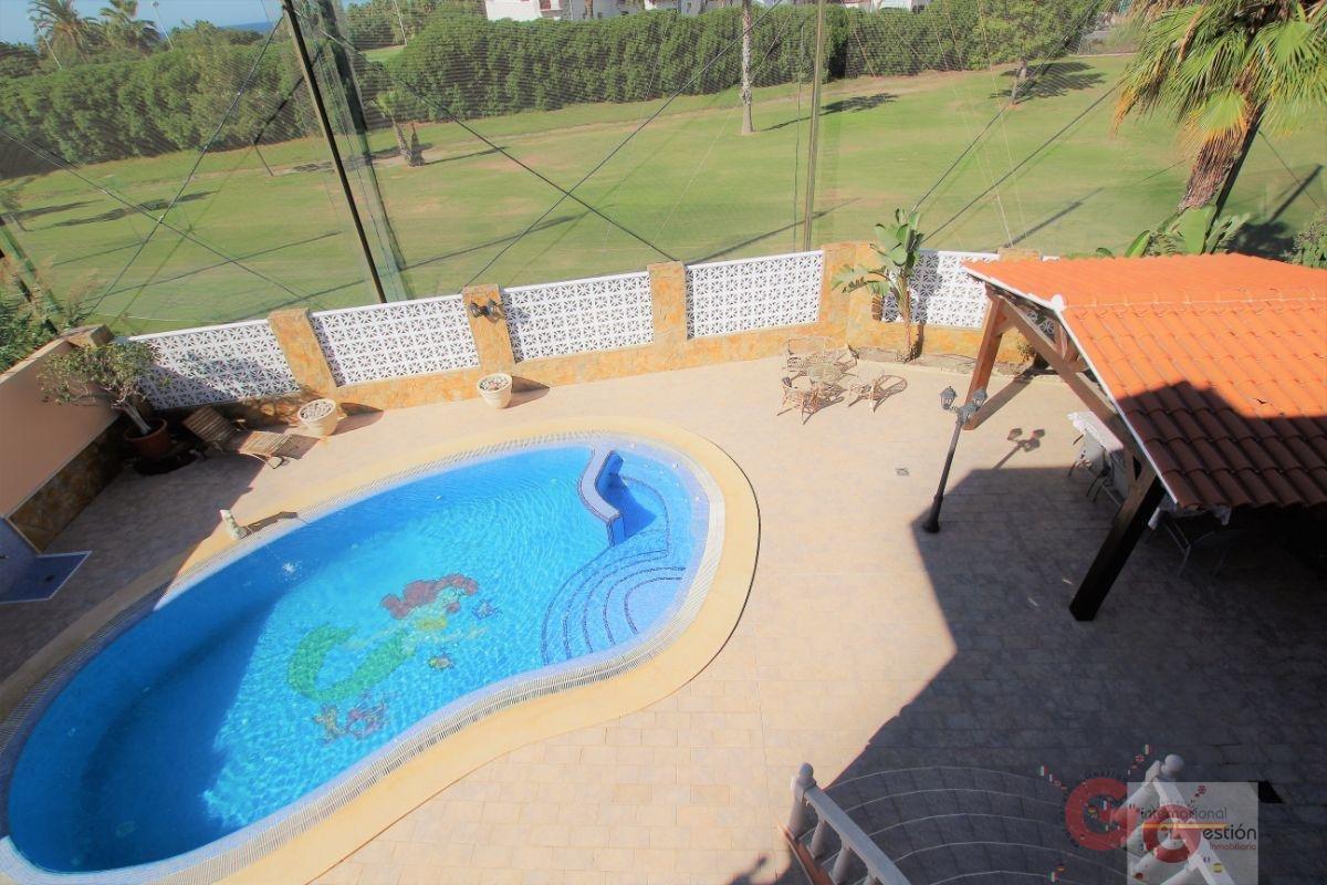 Venta de villa en Motril