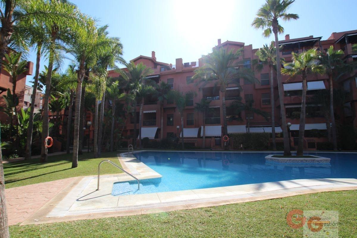 For sale of penthouse in Motril